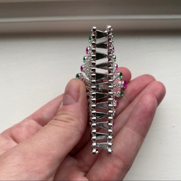 Vintage silver & rhinestone crown hair clip - Picture 5 of 7